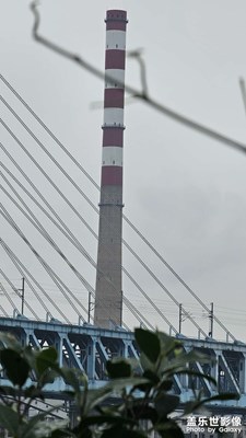 【如影隨形】河邊大橋