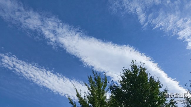 【色彩與光影的邂逅】難得一見(jiàn)的藍(lán)天白云
