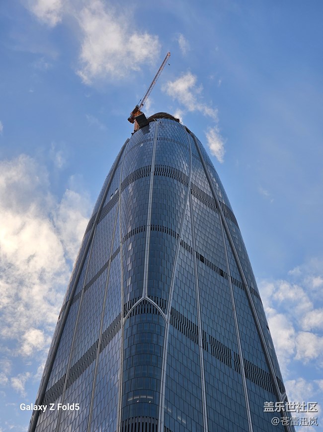 【最美家鄉(xiāng)地標(biāo)建筑】寧波財(cái)富中心——三江畔的玉米樓