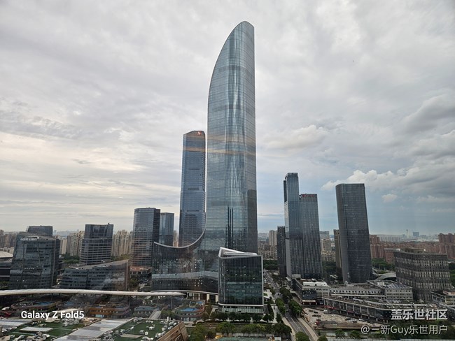 【最美家鄉(xiāng)地標(biāo)建筑】夜泊金雞湖，觀一門(mén)一柱