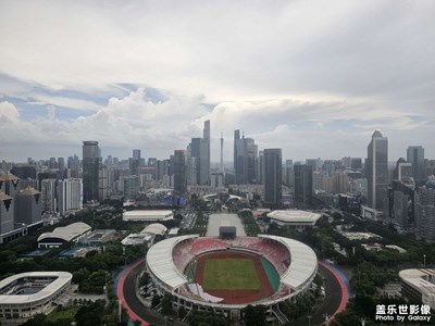 【 七月風(fēng)光 】久久違的藍(lán)天白云，舒適