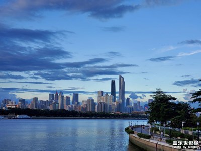 【七月風光】江邊云彩