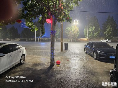 【七月風(fēng)光】暴雨時(shí)刻