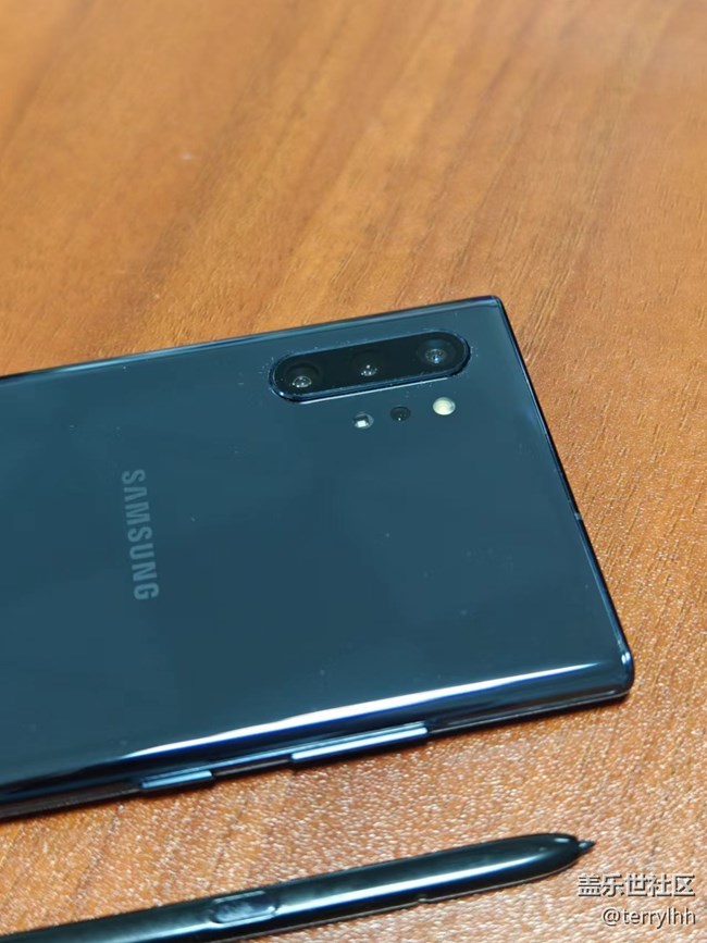 麥昆黑Note10+ SM-N9760