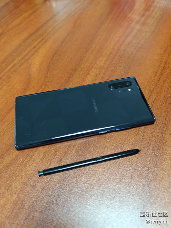 麥昆黑Note10+ SM-N9760