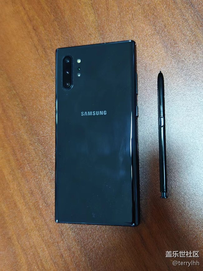 麥昆黑Note10+ SM-N9760