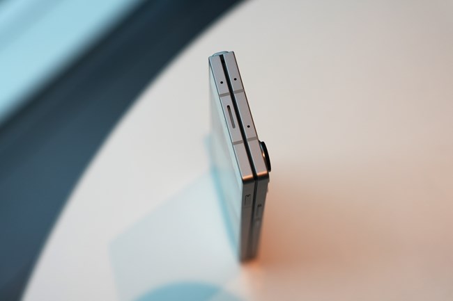 智能AI 輕薄身姿 三星Galaxy Z Fold6評(píng)測(cè) 智能AI 輕薄身姿 三星Galaxy Z Fold6評(píng)測(cè)