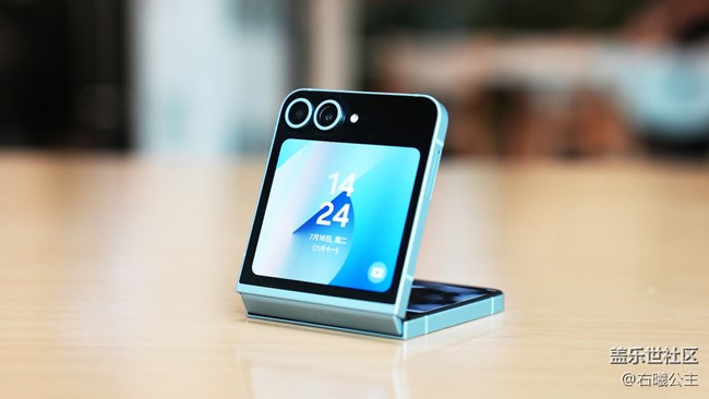 顏值與性能兼具 三星Galaxy Z Flip6評(píng)測(cè) 顏值與性能兼具 三星Galaxy Z Flip6評(píng)測(cè)