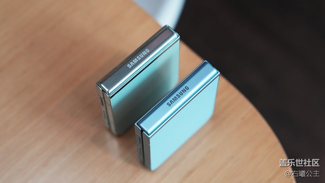 顏值與性能兼具 三星Galaxy Z Flip6評(píng)測(cè) 顏值與性能兼具 三星Galaxy Z Flip6評(píng)測(cè)