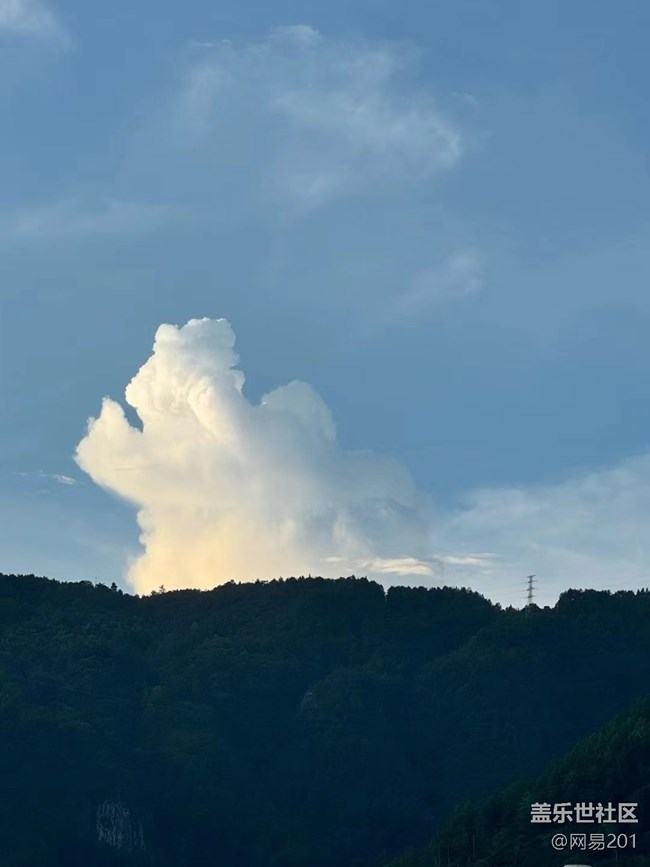 【天空收藏家】招手云