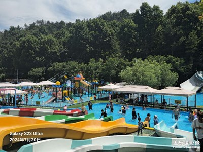 【七月風(fēng)光】游玩武漢木蘭水王國
