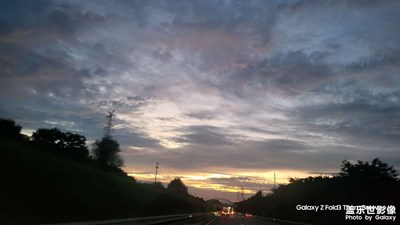 【最美一刻】+一路向西