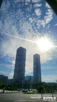 【邊走邊拍】+尋光追尋