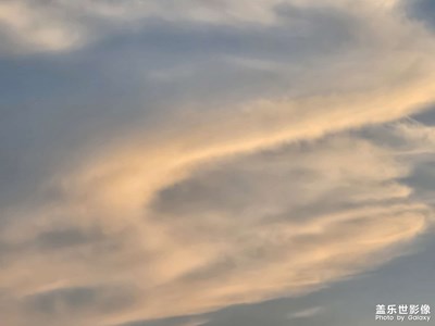 【邊走邊拍】+晚霞時刻