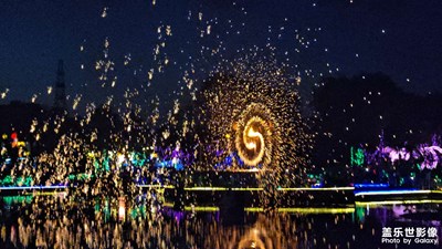 【邊走邊拍】+尋光覓影