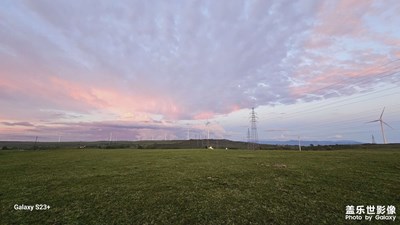 夢駛向云外，人安魂于九霄