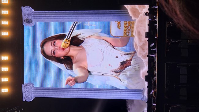 S24系列百倍變焦看演唱會(huì)