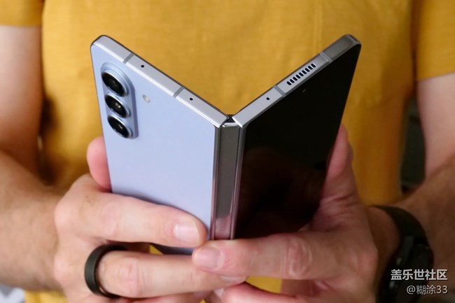 三星Galaxy Z Fold6深度評(píng)測(cè)：AI智能引領(lǐng)，折疊屏新紀(jì)元
