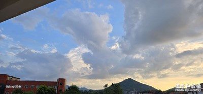 夕陽(yáng)