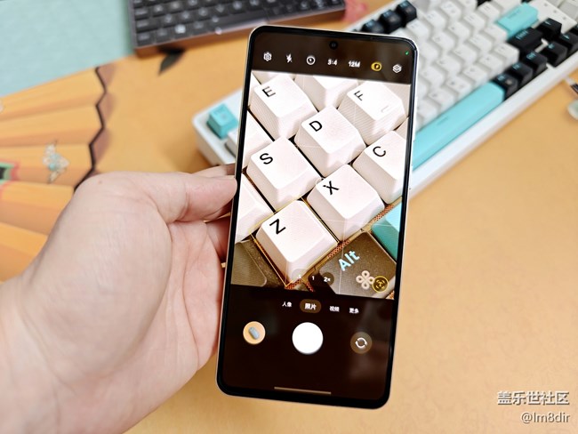 閑魚(yú)淘的二手三星Galaxy C55上手體驗(yàn)