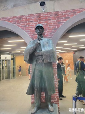 【難忘的夏天】+福爾摩斯展
