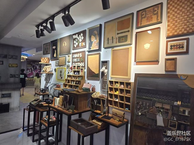 皮具店的靜物攝影《一次手工皮具和攝影的親密接觸》