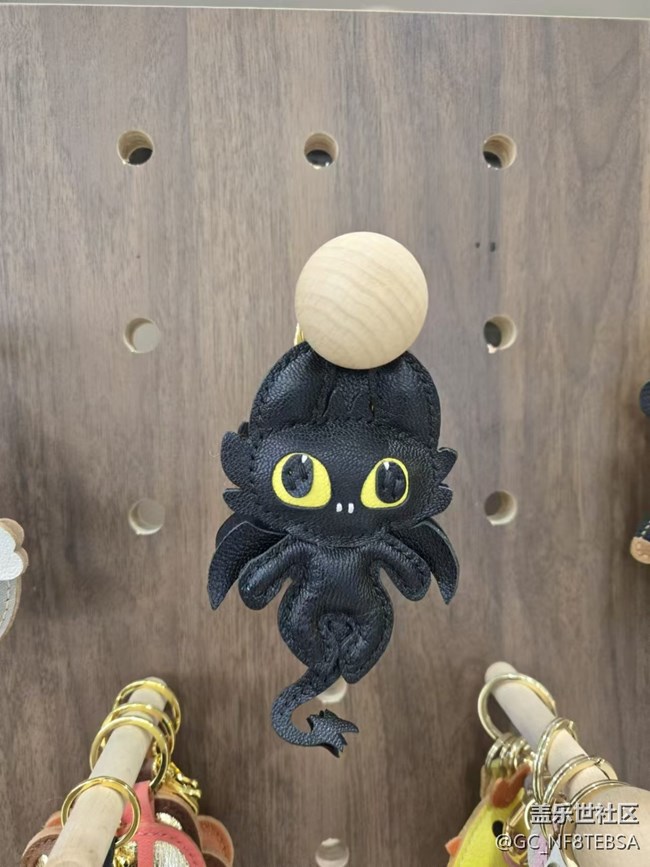 皮具店的靜物攝影——皮具DIY初體驗：隨手一拍的驚喜