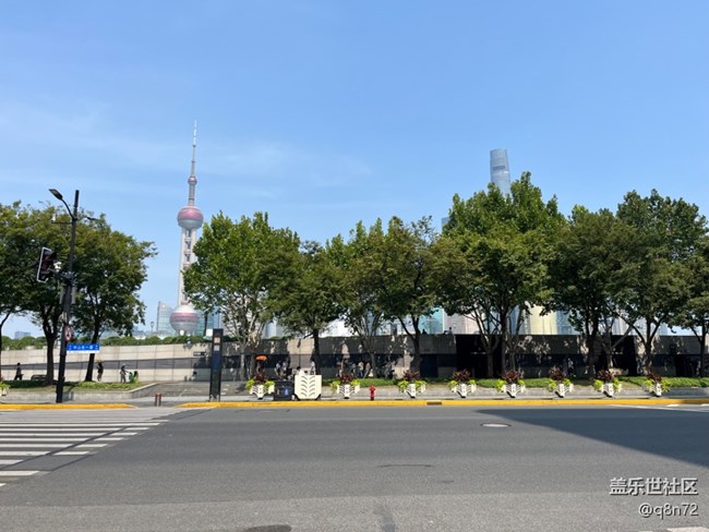 #八月記事薄—外灘風(fēng)景