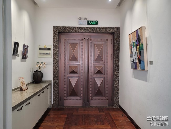 【好像在歐洲】+帶著三星手機(jī)看奧加美術(shù)館