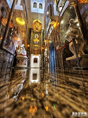 【時(shí)光印象】+美術(shù)館的光影