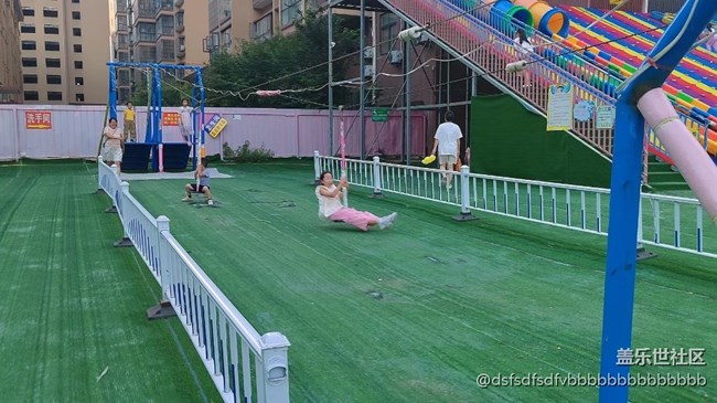 【時(shí)間影像】游樂場