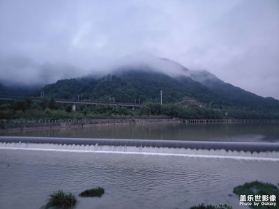 【隨處精彩】+清晨時(shí)光