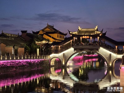 【隨處精彩】梅里夜游