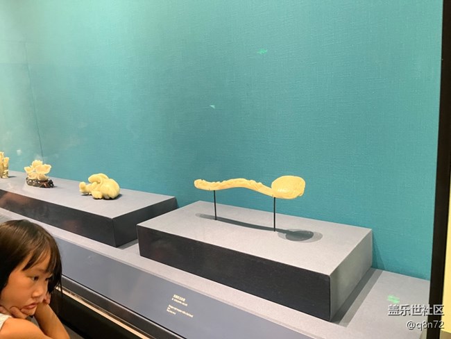 參觀上海博物館東館 “‘繁星’們逐步交融，最終匯聚成璀璨恒星”