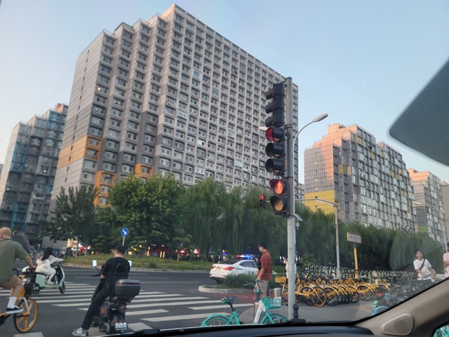 為什么我的20U拍照這么糊？不忍心放大