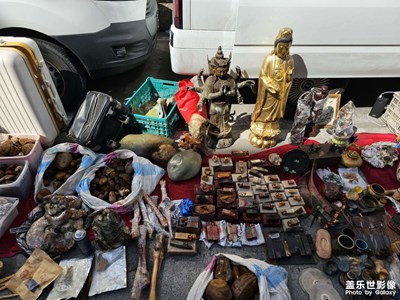 【生活的色調(diào)】古玩市集