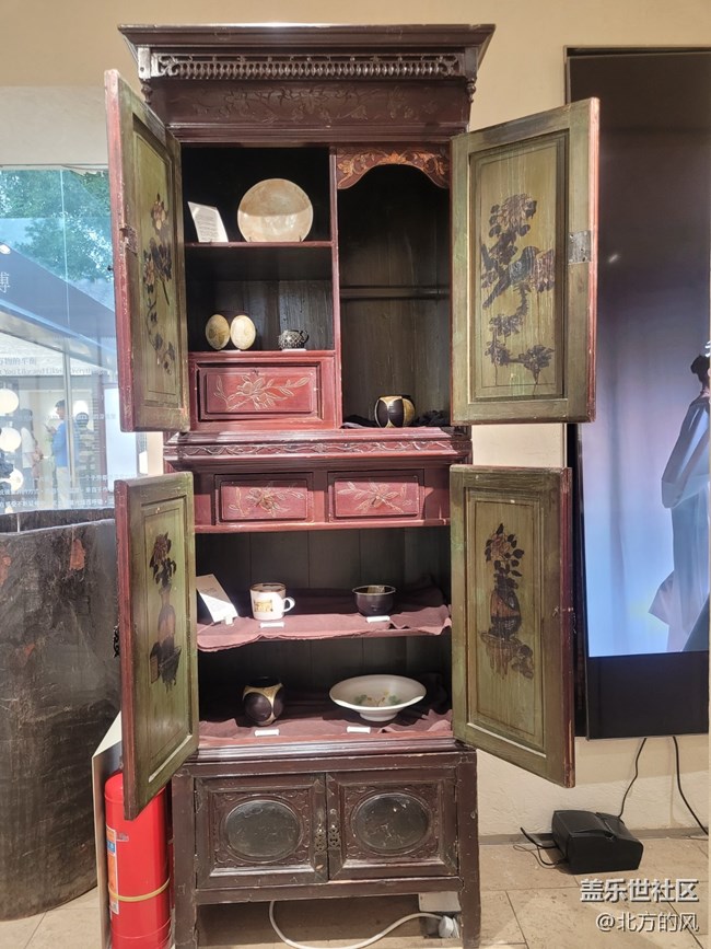 【 影像映團(tuán)圓】+ 團(tuán)團(tuán)圓圓花來賀