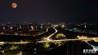 2?2?/??.????
“花好月圓 日子甜甜”