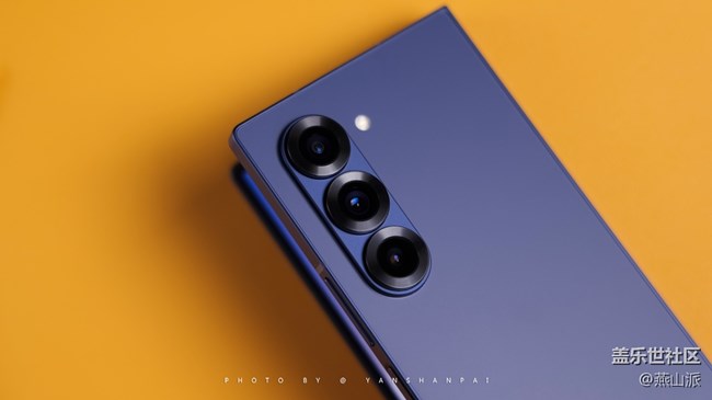 三星Galaxy Z Fold6簡單上手，質(zhì)感、設計、AI能力都在線