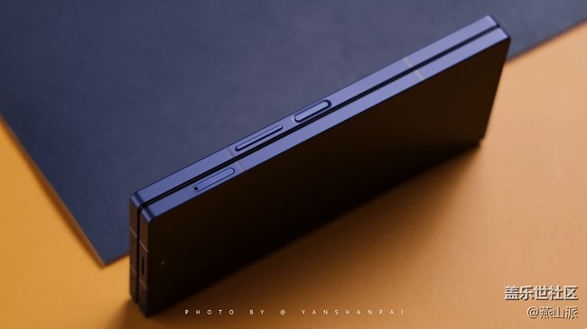 三星Galaxy Z Fold6簡單上手，質(zhì)感、設計、AI能力都在線