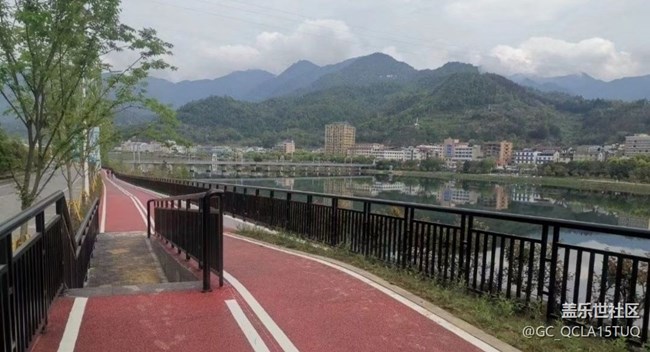 【中秋限定】晨起散步