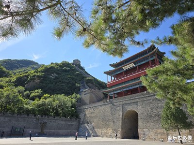 【金九銀十迎雙節(jié)】秋分時節(jié)登長城