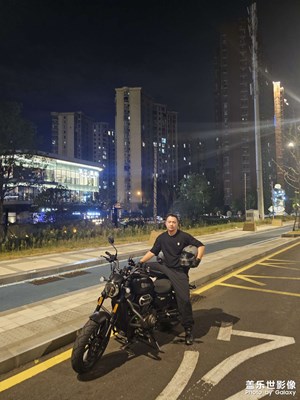 金九銀十迎雙節(jié)，中年人也要追風(fēng)