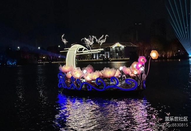 【三星超視覺夜拍】湖邊走走