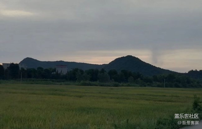 【一起來(lái)打卡秋天】放假回家