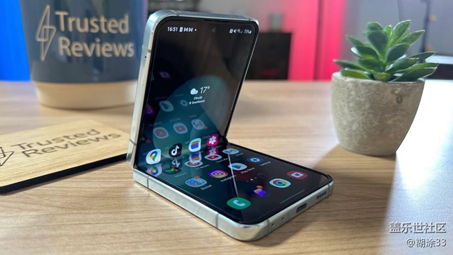 【我最喜歡的三星折疊手機(jī)】+Galaxy Z Flip5：時(shí)尚與科技的完美融合