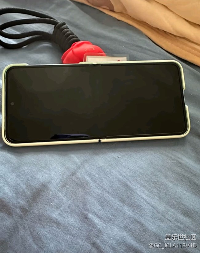 【我最喜歡的三星折疊手機】三星Flip6