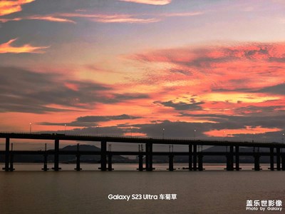 【快樂(lè)假日】十里長(zhǎng)堤