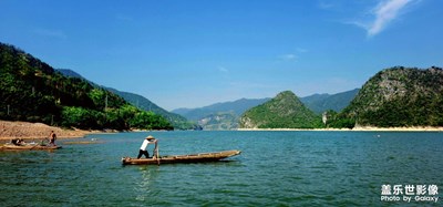 【快樂假日】游山玩水