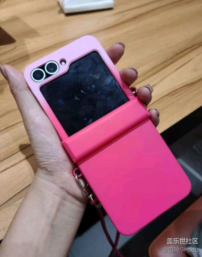 【我最喜歡的三星折疊手機】新Flip6